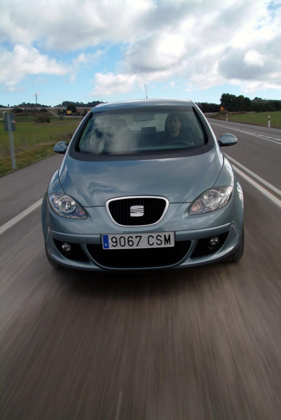  Seat Altea 2004 года  (фото 69 из 132)